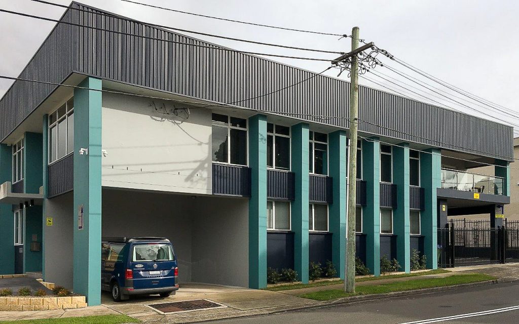 Commercial Exterior Colour Makeover Hornsby Building Exterior Colour Transformation Flow Colour Colour Consulting Exterior Design Teal and Navy Colour Scheme